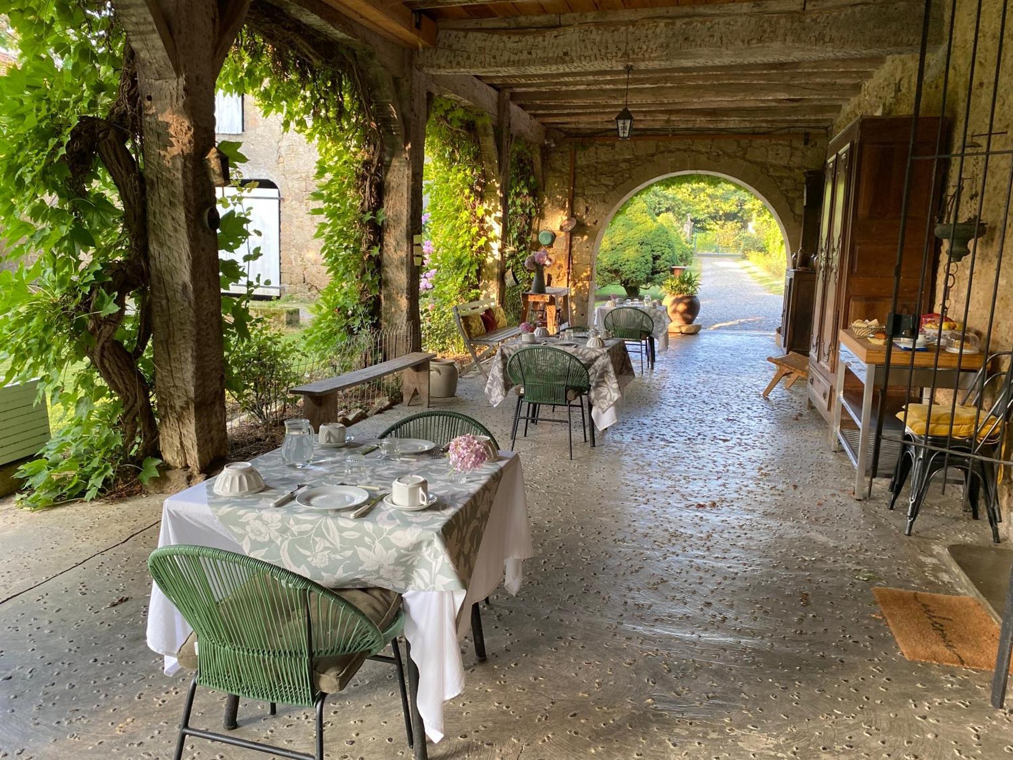 La Seigneurie De Tillac Экстерьер фото